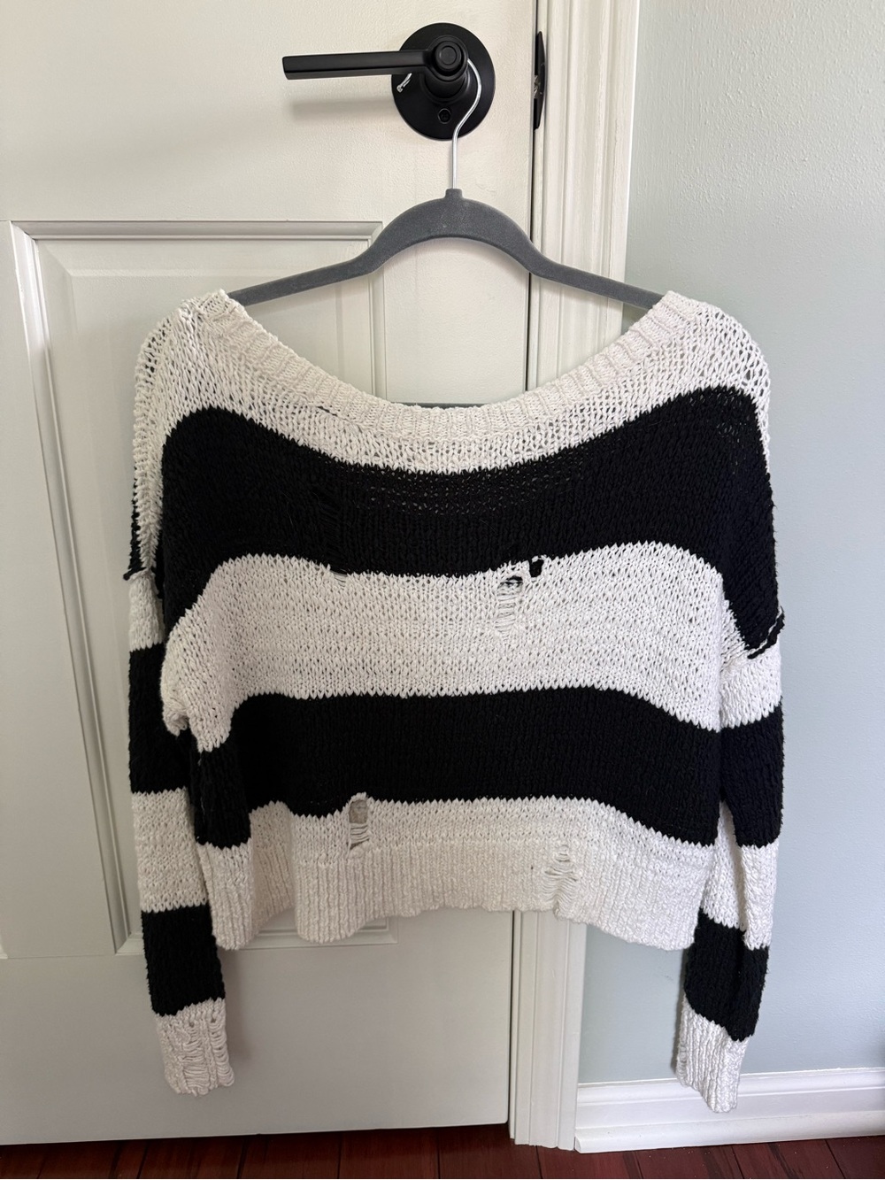 Hollister Distressed Black & White Striped Cropped Knit Sweater - Picture 2 of 3
